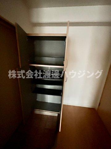 カルム緑地公園5の収納|玄関収納