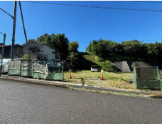 大津市若葉台の事業用地の外観