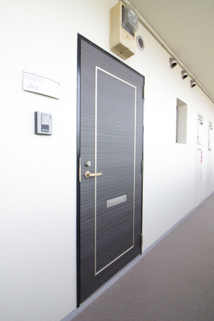 メゾンルミエールの玄関|きれいな玄関です♪