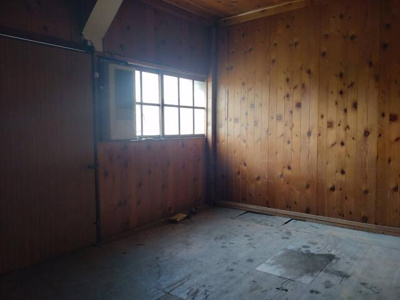 【内装】 | 多治井倉庫