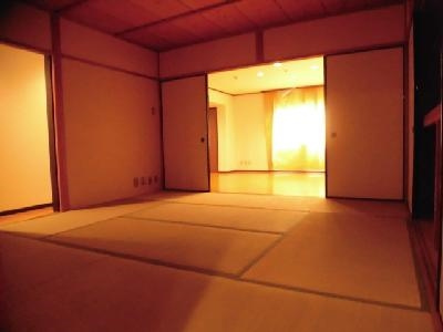 サンシティドムス鴨川の内装|和室