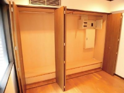サンシティドムス鴨川の収納|洋室・クローゼット