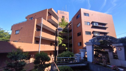 トーカン真鶴キャステールの外観