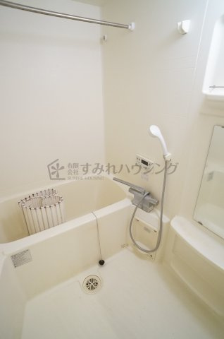 ラークハイムの浴室|参考、同建物・同間取りの号室