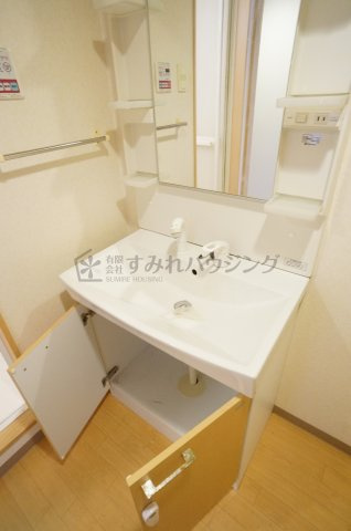 ラークハイムの洗面所|参考、同建物・同間取りの号室