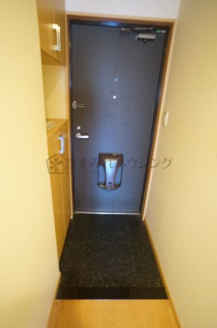 ラークハイムの玄関|参考、同建物・同間取りの号室