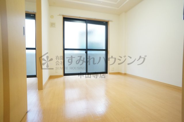 ラークハイムのバルコニー|参考、同建物・同間取りの号室