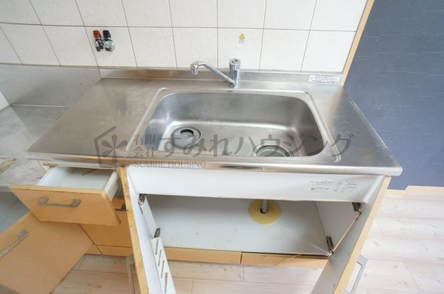 ラークハイムのキッチン|参考、同建物・同間取りの号室