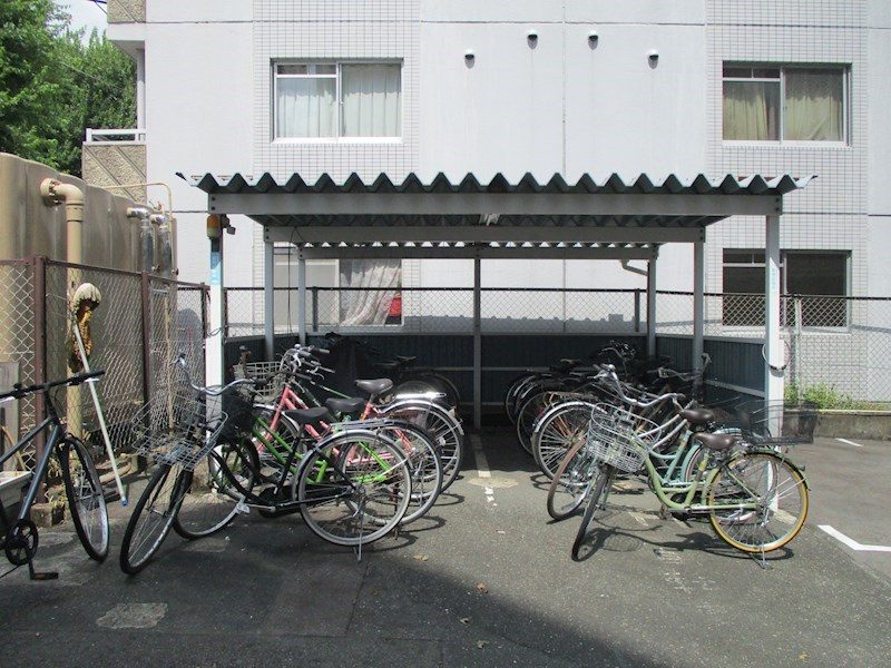 香流橋ハイツの外観