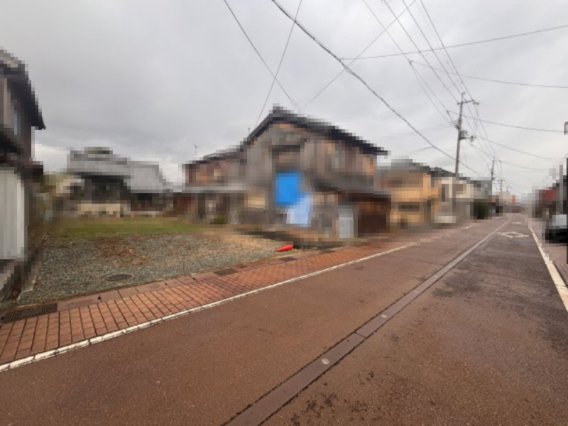高島市今津町今津400,401　売土地の前面道路含む現地写真|2024年12月　撮影