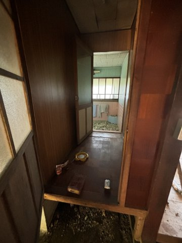 滋賀県蒲生郡日野町安部居678,679　中古戸建の内装