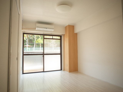 【内装】 | バンドーム大津和 | 洋室