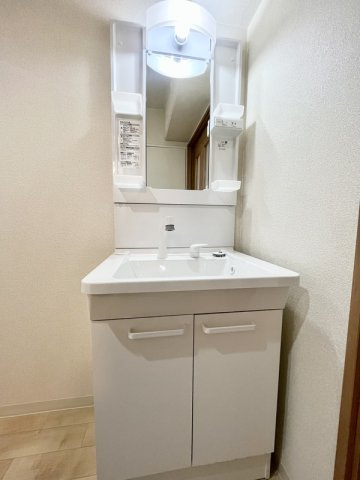 サンシティ烏丸の洗面所