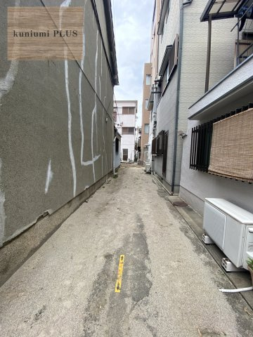 大阪市城東区関目1丁目の前面道路含む現地写真