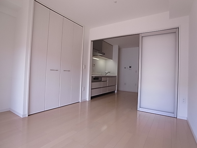 神戸市長田区若松町３丁目の賃貸マンションの内装