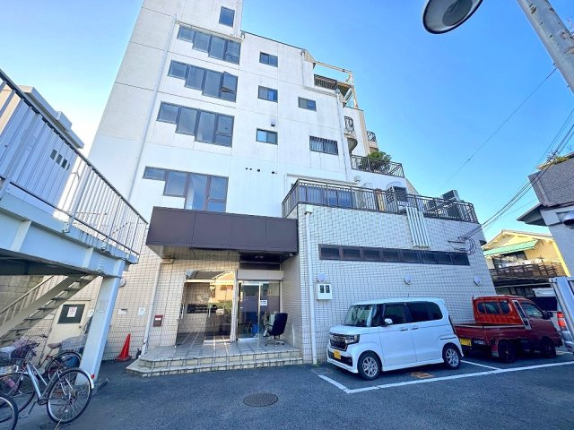 信永ビル
