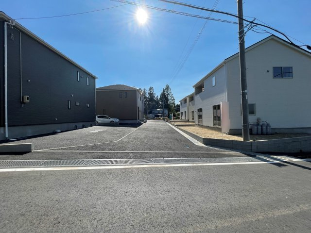 新築戸建・建売　本宮市青田第1　CRADLE GARDEN　全11棟の前面道路含む現地写真