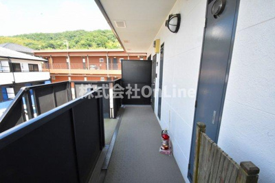 【ロビー】 | スッド・パラグレッソ