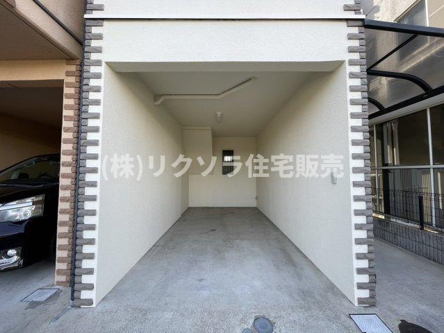 豊野町　中古一戸建ての駐車場|■物件内覧・資金計画相談・住宅ローン相談、リフォーム相談、お問合せ受付中■
※当日・翌日のご内覧、ご相談はお電話でのお問合せがスムーズです！