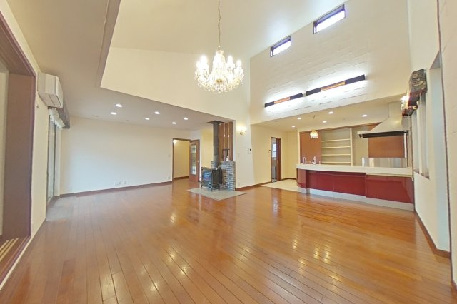 ６５１８２　岐阜市正木南１丁目中古住宅（平家）の居間・リビング