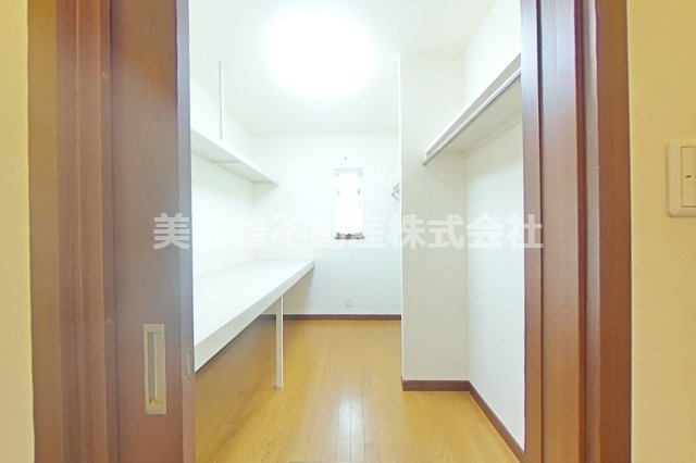 ６５１８２　岐阜市正木南１丁目中古住宅（平家）の収納