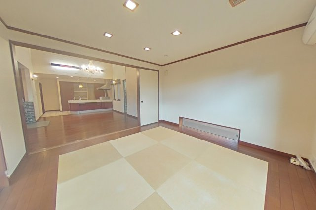 ６５１８２　岐阜市正木南１丁目中古住宅（平家）の和室