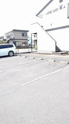 【駐車場】 | ＬＡＲＧＥ，ＧＡＴＥ輝・Ａ