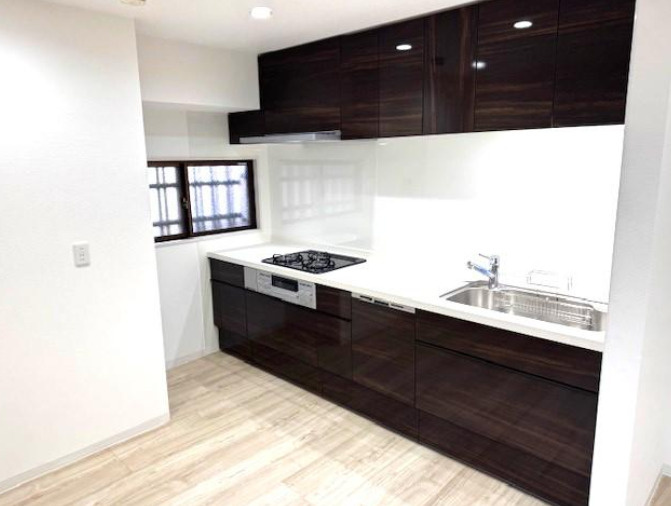 ビバリーハウス本山のキッチン|LIXIL製　システムキッチン　新調済