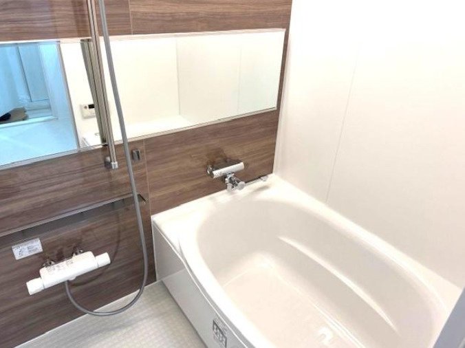 ビバリーハウス本山の浴室|LIXIL製　システムバス　新調済