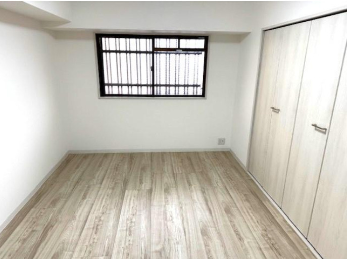 ビバリーハウス本山の洋室|洋室約6.2帖　クローゼット有