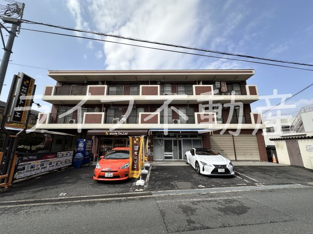 石賀ハイムの外観|落ち着いた雰囲気の外観です