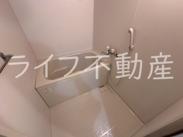 石賀ハイムの浴室|日々の疲れを癒すお風呂付です