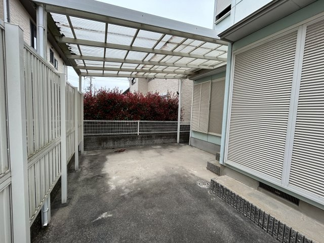 和歌山市西庄・中古戸建・54664の駐車場