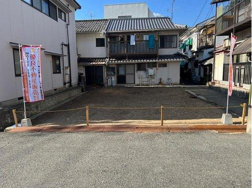 呉市広長浜３丁目の前面道路含む現地写真|建築プランや費用などご希望を何でもご相談下さい！
角地☆広南小学校まで徒歩４分♪