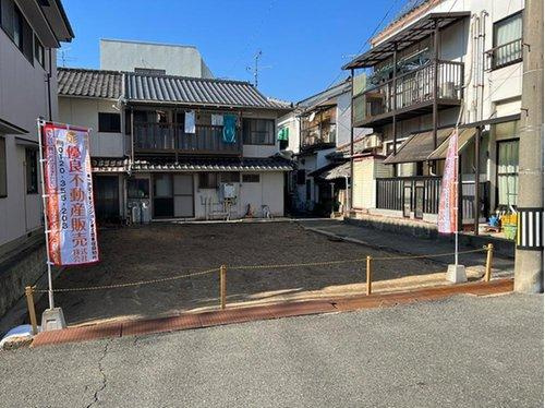 呉市広長浜３丁目の前面道路含む現地写真|建築条件無し☆彡
注文住宅をお考えの方にピッタリ！
お好きな間取りで自由設計可能です◎