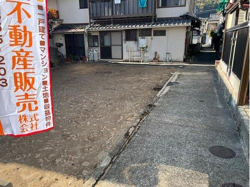 呉市広長浜３丁目の前面道路含む現地写真|建築プランや費用などご希望を何でもご相談下さい！
角地☆広南小学校まで徒歩４分♪