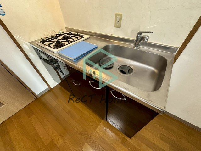 ネオクオーツ神屋壱番館のキッチン