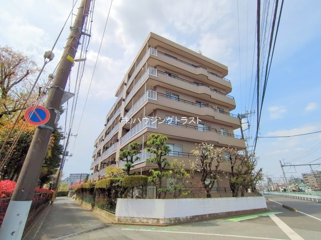 仲介手数料無料　新所沢サンハイツの外観