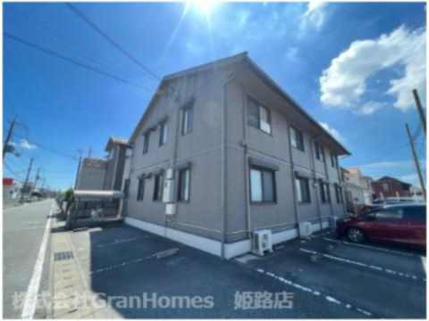 ルナ・コート　１棟