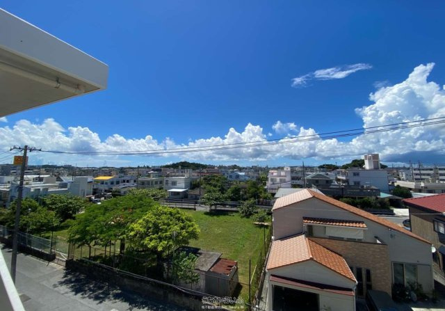 売アパート　うるま市赤道