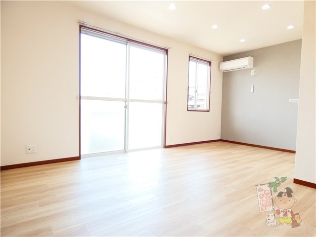 シャーメゾン・エレガンス壱番館の居間・リビング