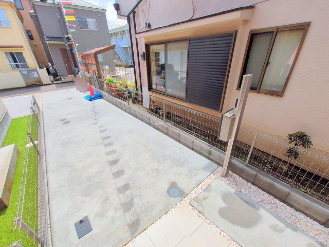 ふじみ野市大原１丁目の新築一戸建の駐車場