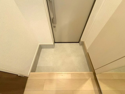 【玄関】 | 耀