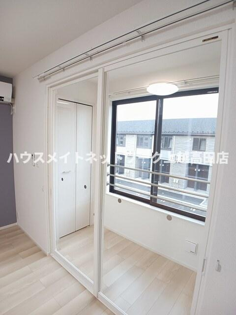 Ｍａｉｓｏｎ　ｄｅ　ＹＫ　Ⅲのバルコニー|サンルーム