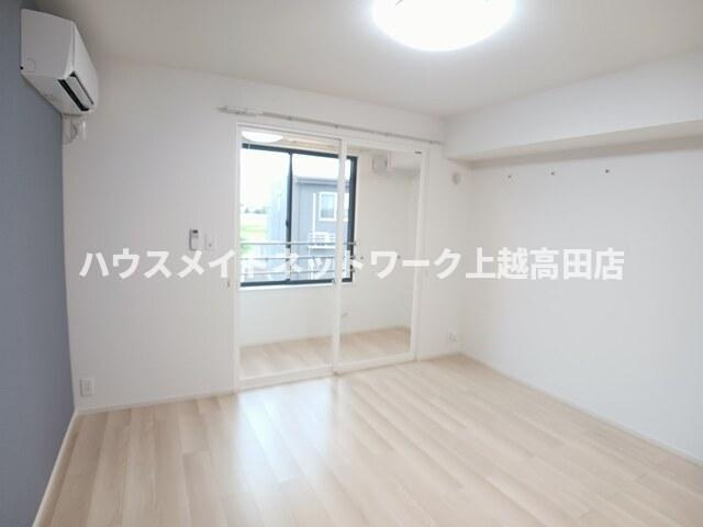 Ｍａｉｓｏｎ　ｄｅ　ＹＫ　Ⅲの居間・リビング|ＬＤＫ10.0帖