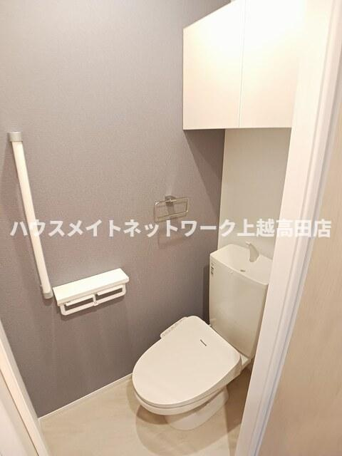 Ｍａｉｓｏｎ　ｄｅ　ＹＫ　Ⅲのトイレ|温水洗浄暖房便座