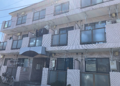 【外観】 | キャトルセゾン清新 | 物件の詳細については、現地を見てわかること以外に、役所や法務局などで調べないとわからないことがあります。そのため、現地に行く場合は、もしこの物件を買ったらどのような生活ができるかをイメージしましょう。