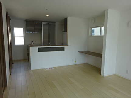 広島市南区宇品御幸３丁目の居間・リビング