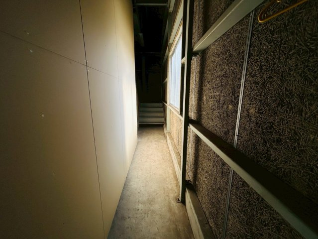 みよし町上貸倉庫の内装