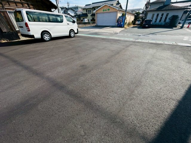 みよし町上貸倉庫の周辺